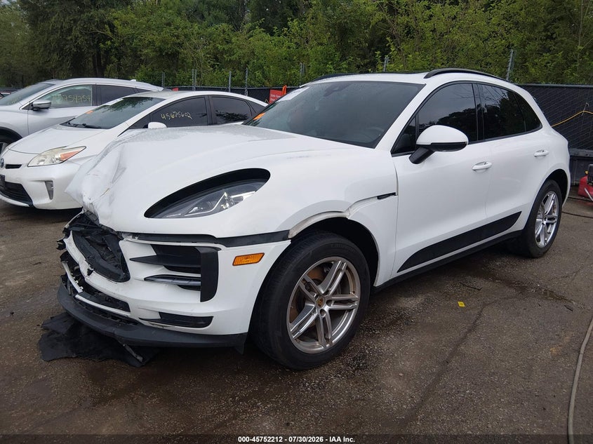 PORSCHE MACAN - zdjęcie 2