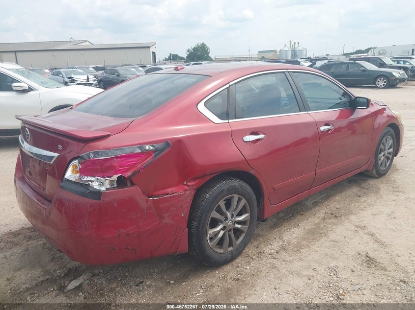 2015 NISSAN ALTIMA auction photo 4