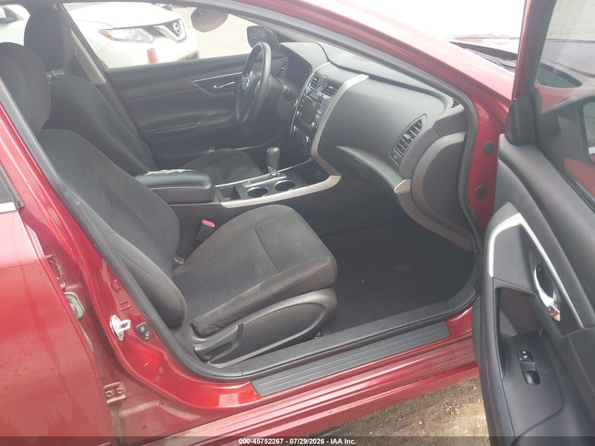 2015 NISSAN ALTIMA auction photo 5