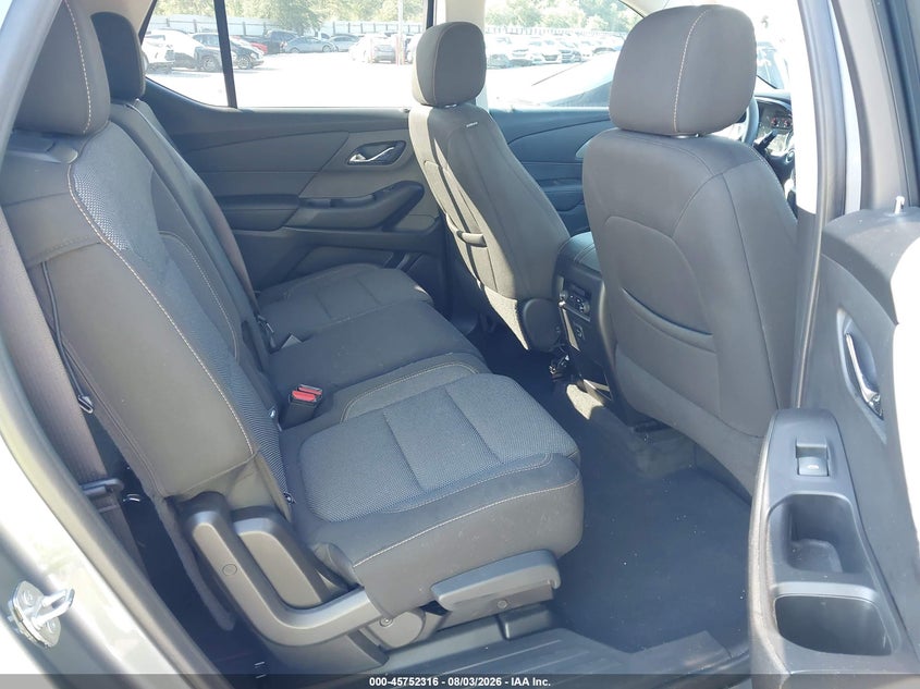 2021 CHEVROLET TRAVERSE auction photo 8