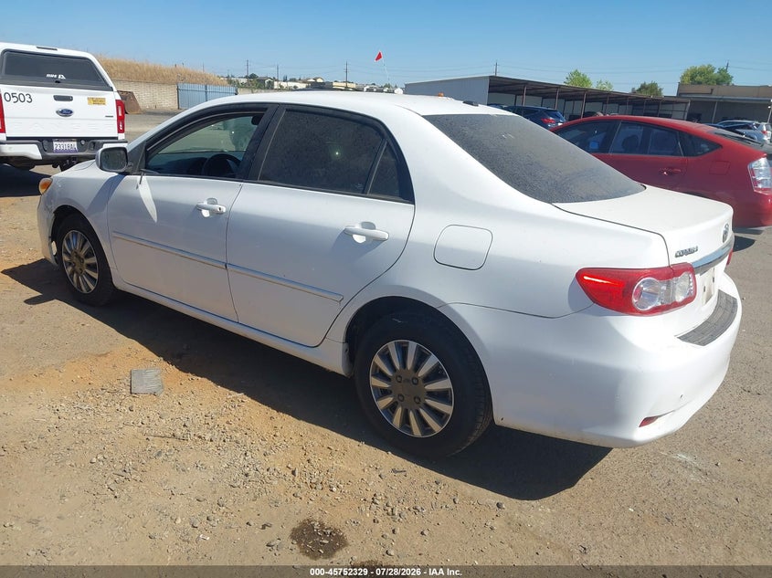 Vin: 2t1bu4ee7bc609023, lot: 46251051, toyota corolla le 20113