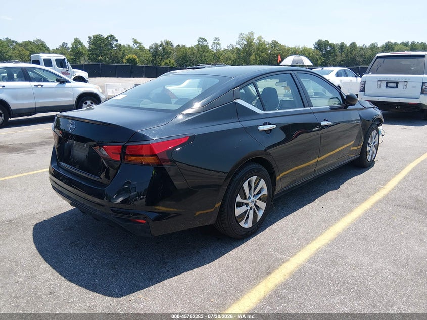 2024 NISSAN ALTIMA auction photo 4