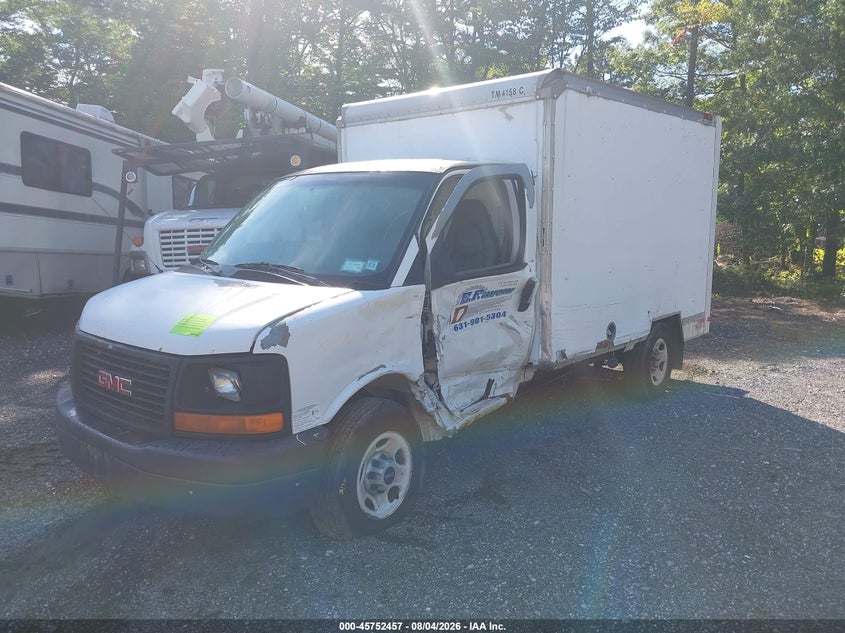 2009 GMC SAVANA CUTAWAY auction photo 2