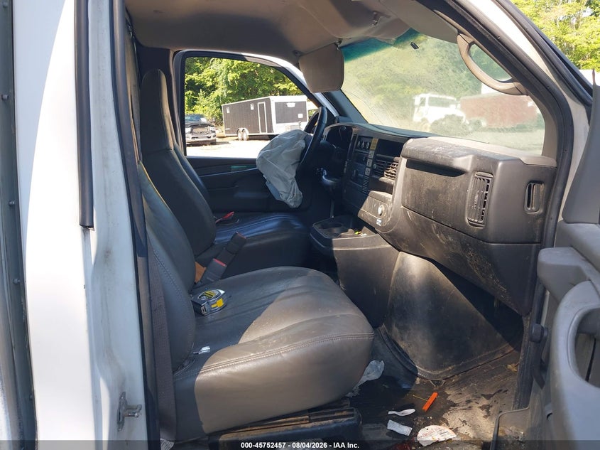 2009 GMC SAVANA CUTAWAY auction photo 7