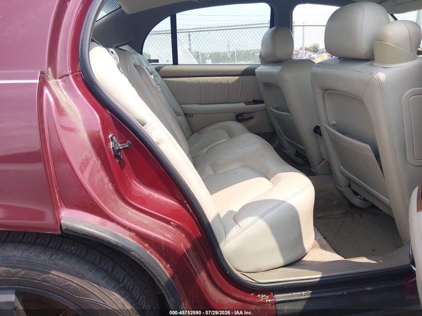 2001 BUICK PARK AVENUE auction photo 8
