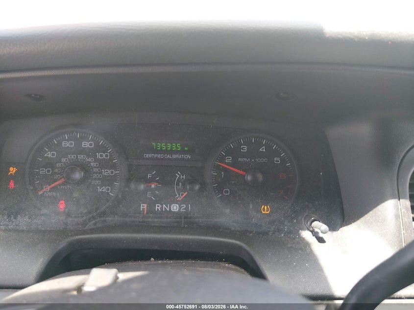 2010 FORD CROWN VICTORIA auction photo 7
