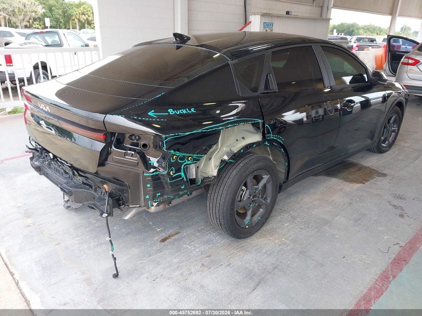 Vin: 3kpft4de5te332364, lot: 46251414, kia k4 lxs 20264