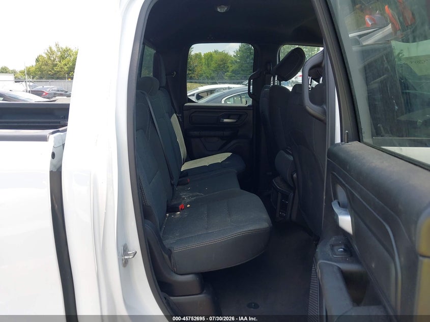 2022 RAM 1500 auction photo 8