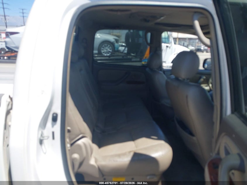 2005 TOYOTA TUNDRA auction photo 8