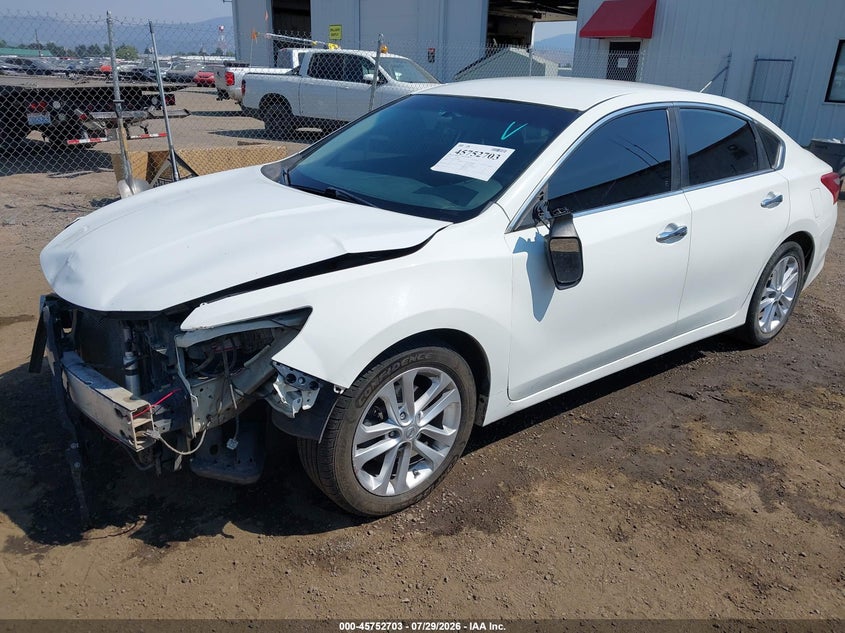 2018 Nissan Altima, Удар спереду, IAAI, VIN 1N4AL3AP9JC258645 — фото 2