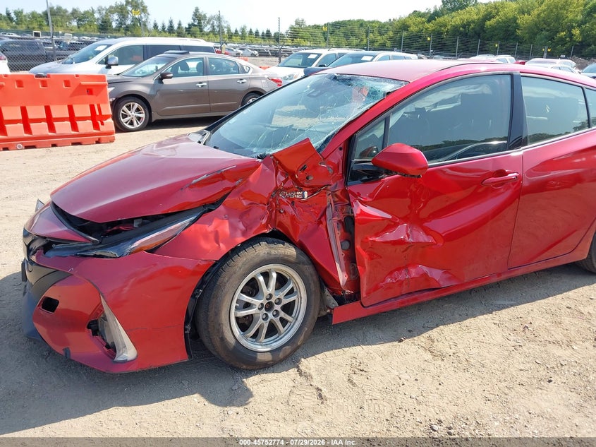 TOYOTA PRIUS PRIME - zdjęcie 6
