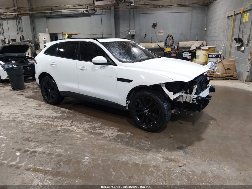 JAGUAR F-PACE - zdjęcie 1