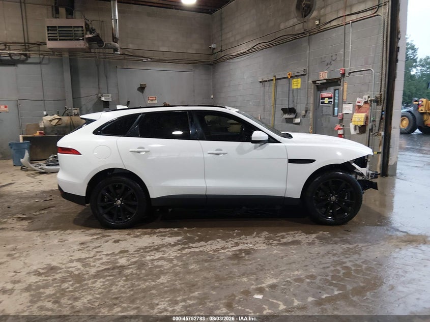 JAGUAR F-PACE - zdjęcie 14