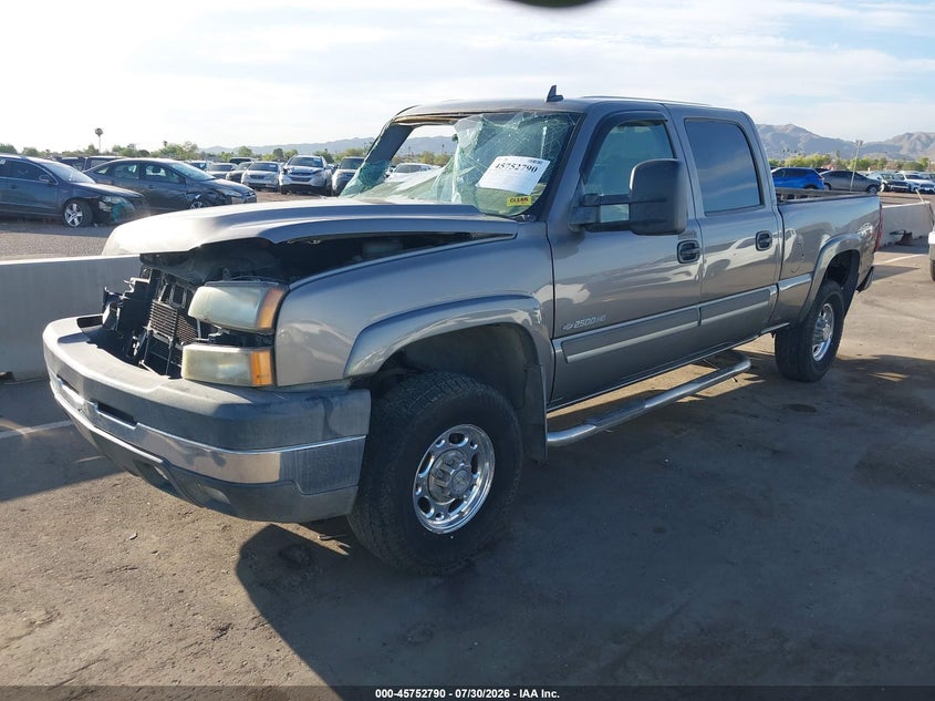 2006 Chevrolet Silverado, Right Side, IAAI, VIN 1GCHK23U66F172773 — photo 2