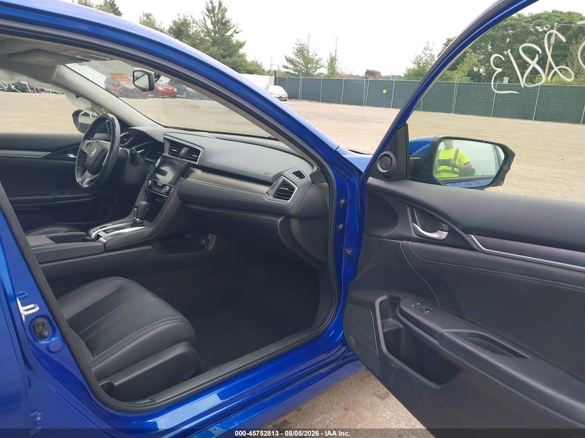 2018 HONDA CIVIC auction photo 5
