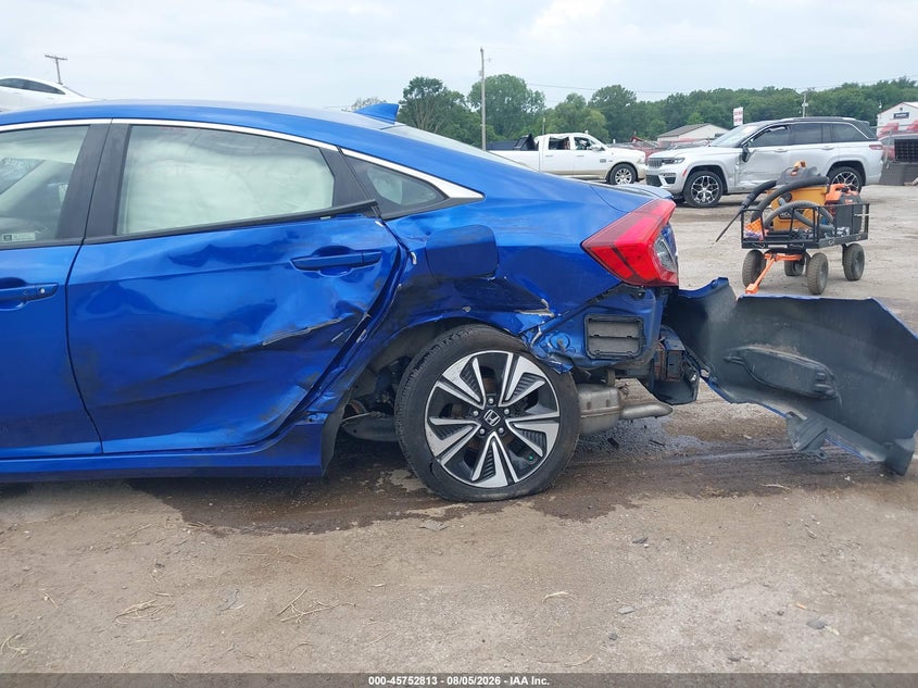 2018 HONDA CIVIC auction photo 6