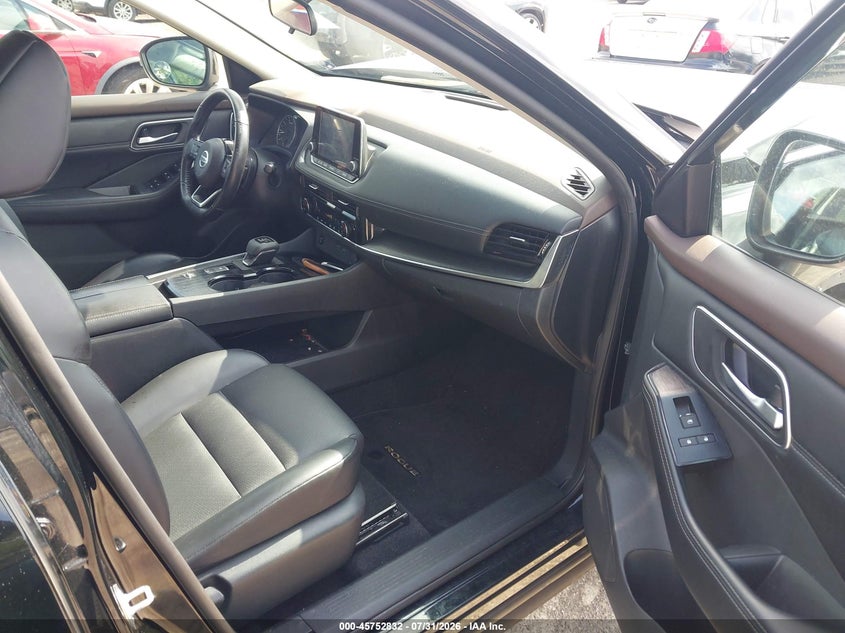 2021 NISSAN ROGUE auction photo 5
