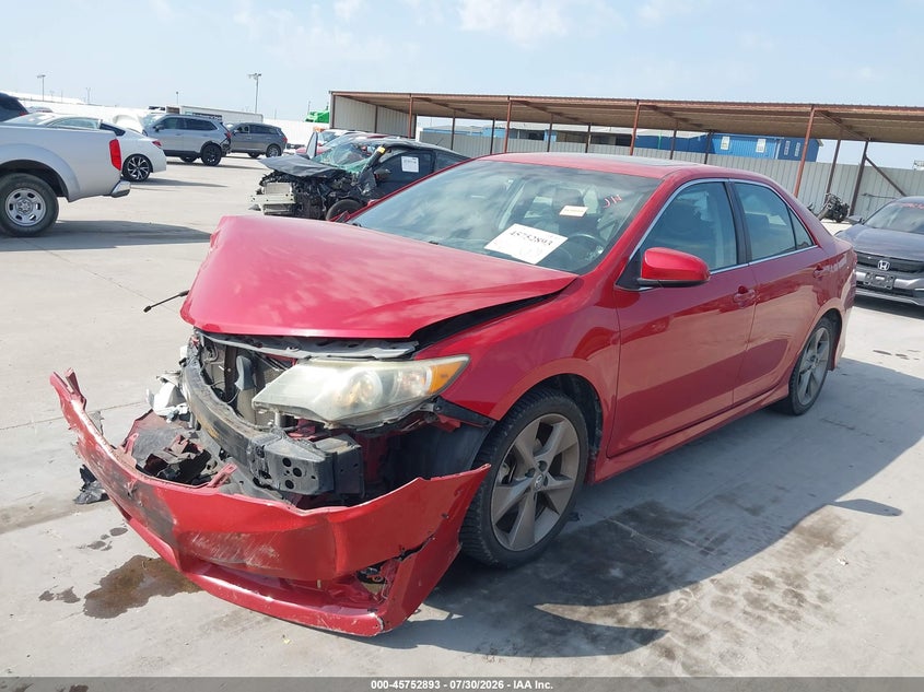 2014 Toyota Camry, Front End, IAAI, VIN 4T1BF1FK9EU824872 — photo 2
