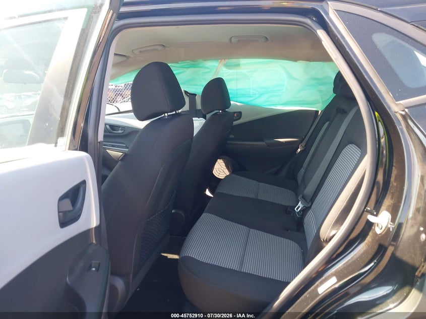 2021 HYUNDAI KONA auction photo 8