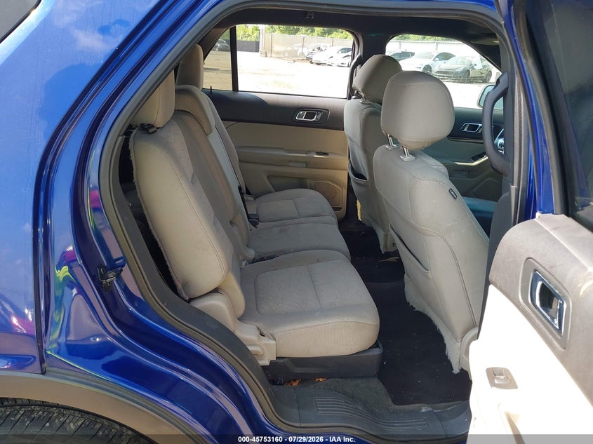 2015 FORD EXPLORER auction photo 8