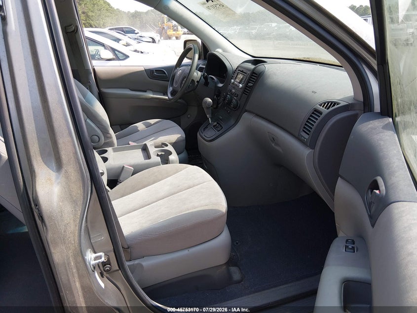 2011 KIA SEDONA VAN 3.5L V-6 DOHC, VVT, 271HP