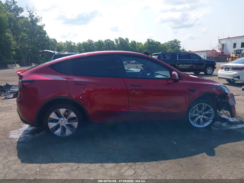 TESLA MODEL Y - zdjęcie 13