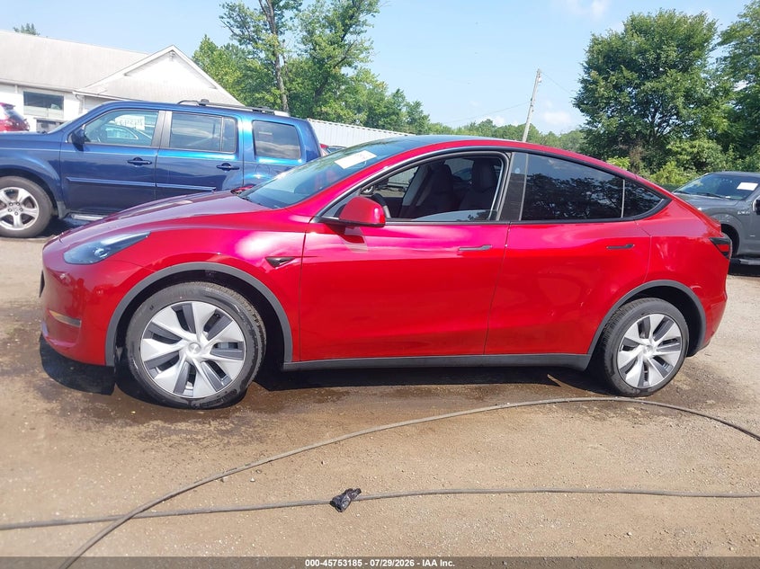 TESLA MODEL Y - zdjęcie 14