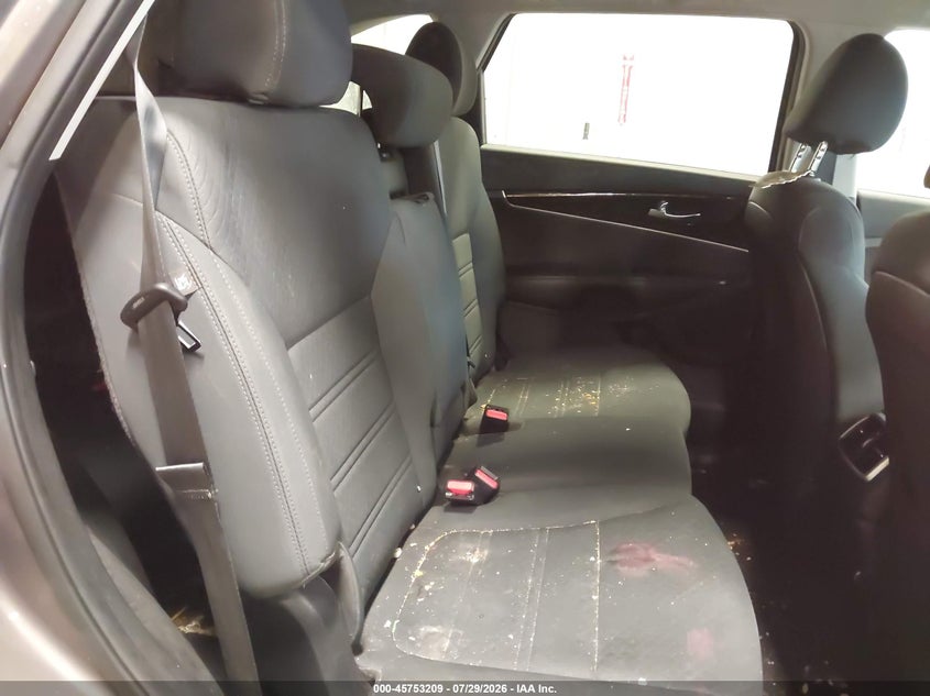 2020 KIA SORENTO auction photo 8