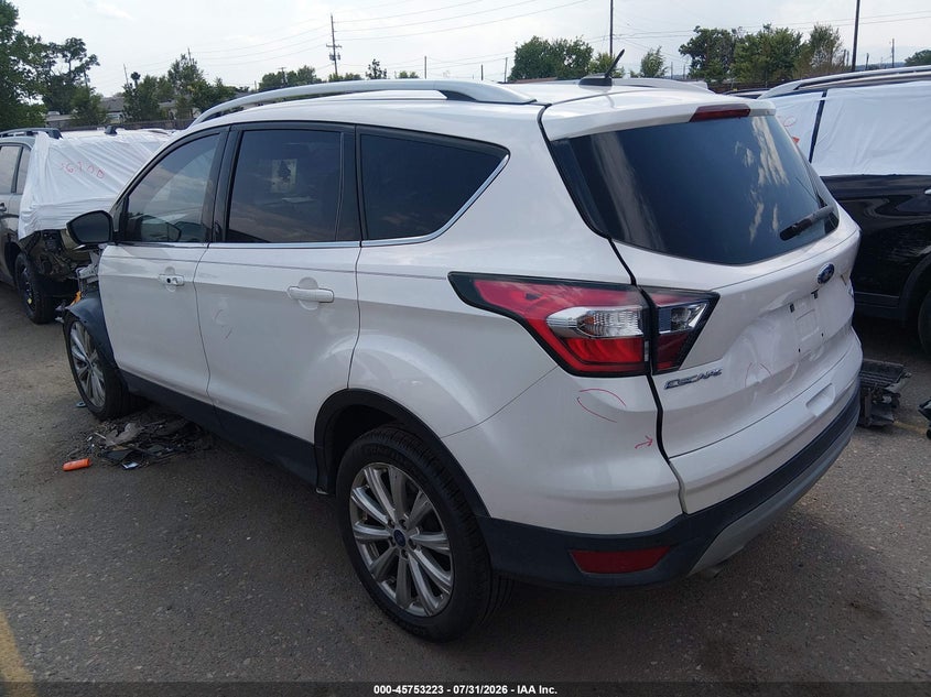 Vin: 1fmcu9j97hua32222, lot: 46251945, ford escape titanium 20173