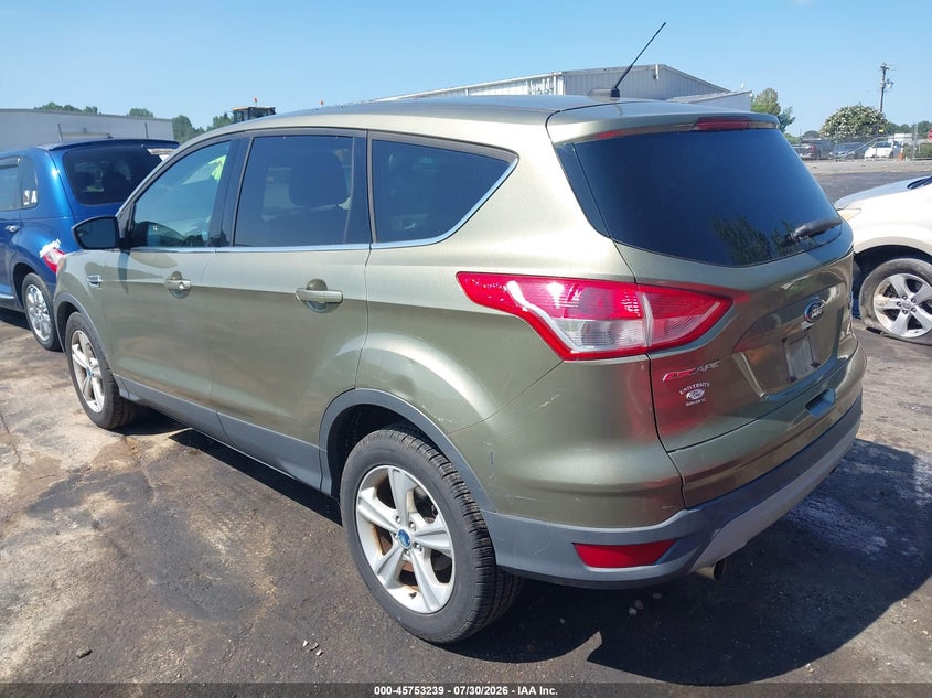 Vin: 1fmcu0gx2dub51596, lot: 46251961, ford escape se 20133