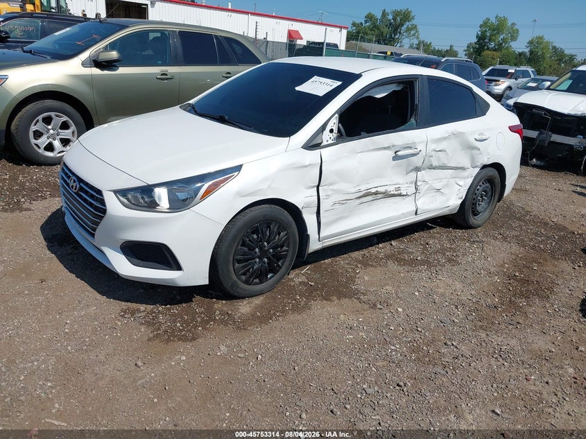 2022 Hyundai Accent, Left Side, IAAI, VIN 3KPC24A61NE175339 — photo 2