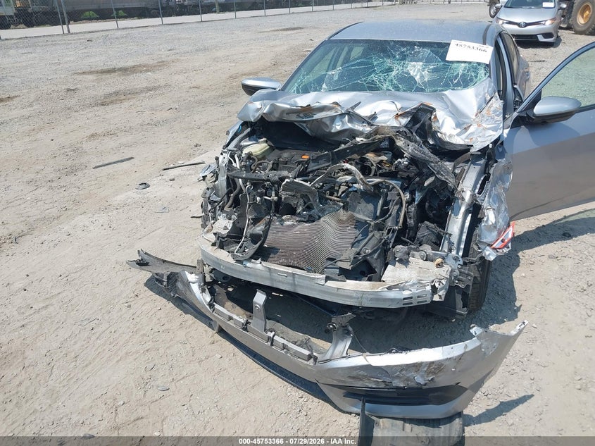 2016 HONDA CIVIC LX · Фото 6