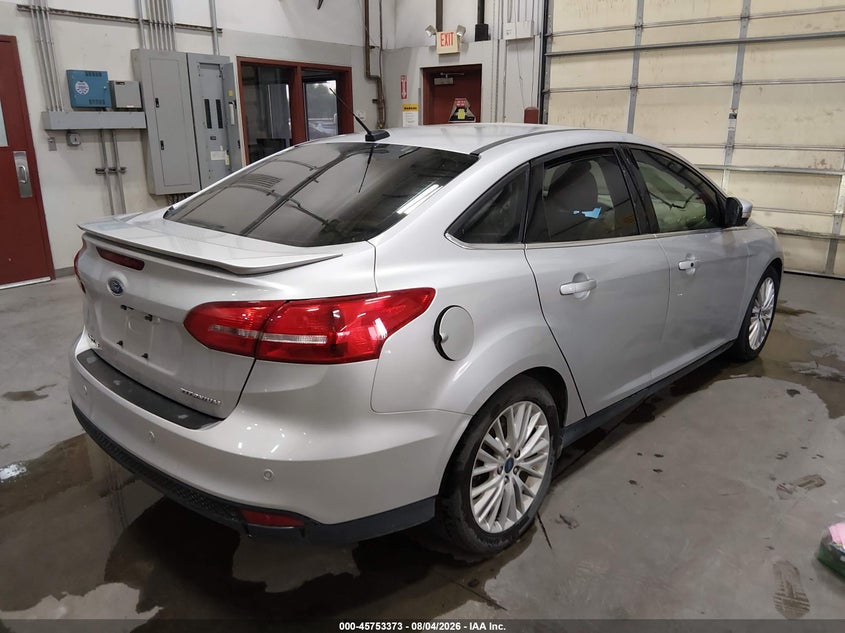 Vin: 1fadp3j26hl272664, lot: 46252095, ford focus titanium 20174