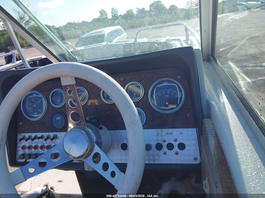 1974 COBALT 18' auction photo 7