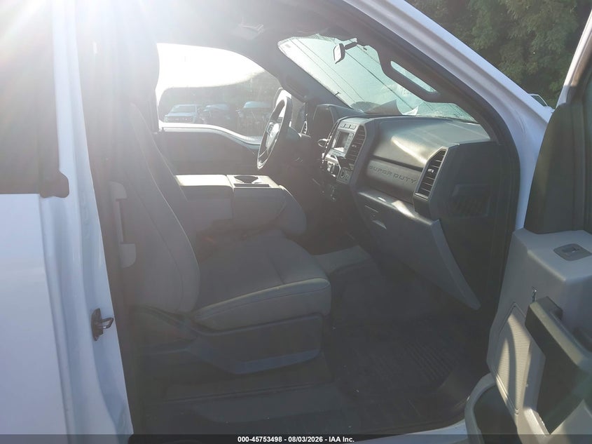 Vin: 1fd7x3e60med57126, lot: 46252220, ford f-350 chassis xl 20211