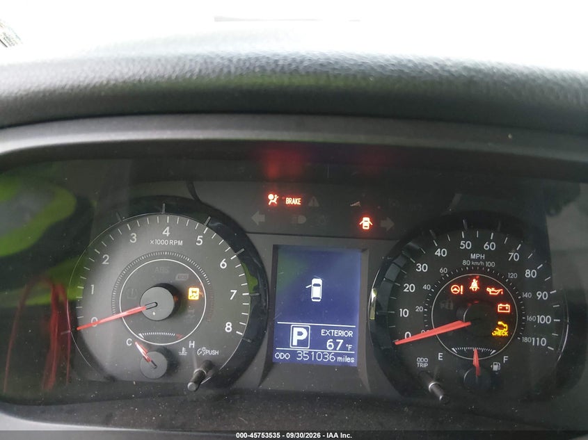 TOYOTA SIENNA - zdjęcie 7