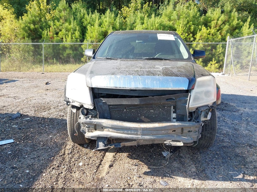 2015 GMC TERRAIN auction photo 6