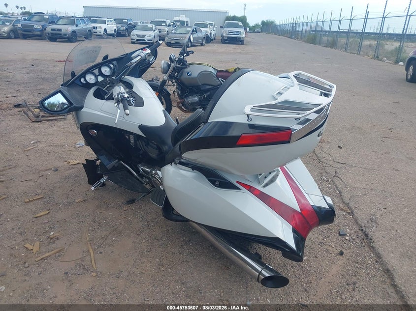 2009 VICTORY MOTORCYCLES VISION auction photo 3