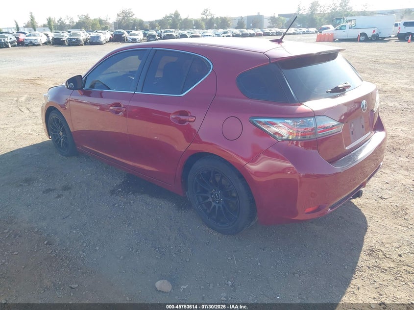 Vin: jthkd5bhxd2148307, lot: 46252336, lexus ct 200h 20133