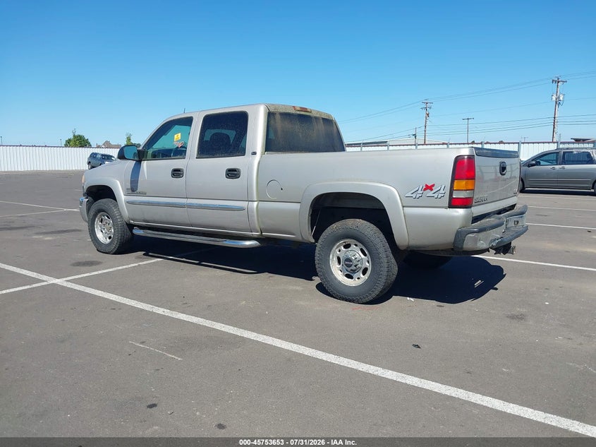 2005 GMC SIERRA 2500HD auction photo 3