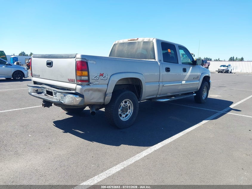 2005 GMC SIERRA 2500HD auction photo 4