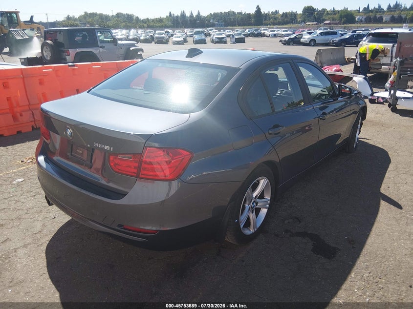 Vin: wba3a5c55ef605664, lot: 46252411, bmw 328i 20144