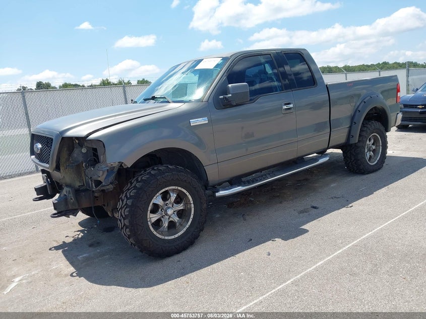 2004 Ford F-150, Front End, IAAI, VIN 1FTPX14574NC24915 — photo 2