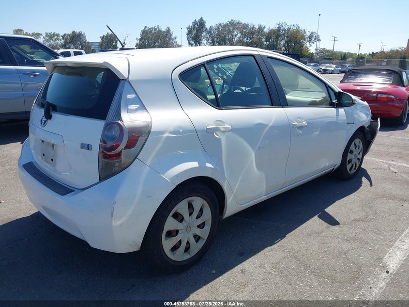 Vin: jtdkdtb37c1509880, lot: 46252490, toyota prius c three 20124