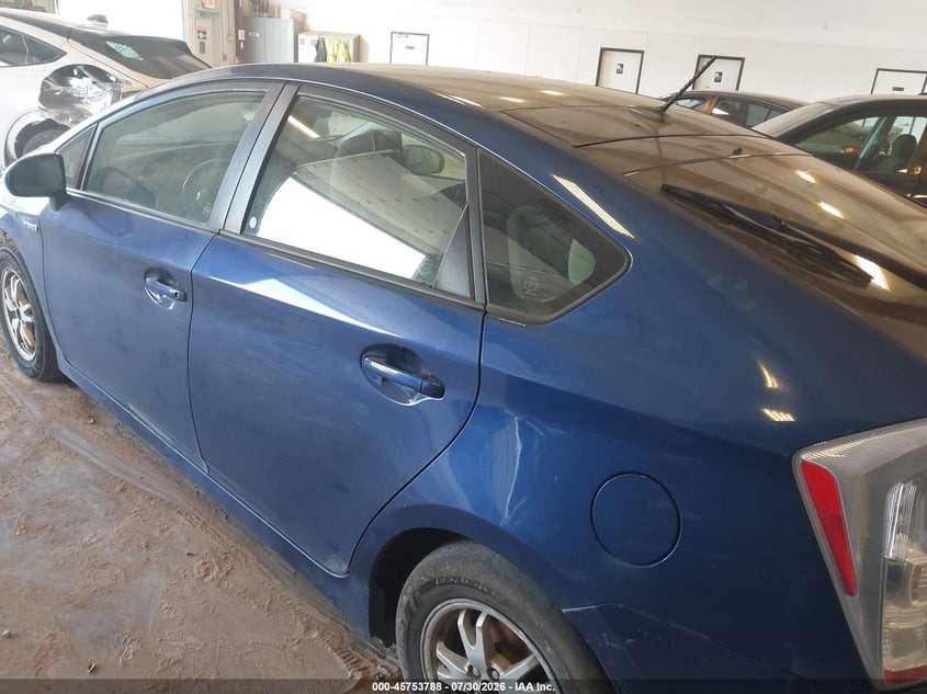 Vin: jtdkn3du5a1230508, lot: 46252510, toyota prius iii 20103