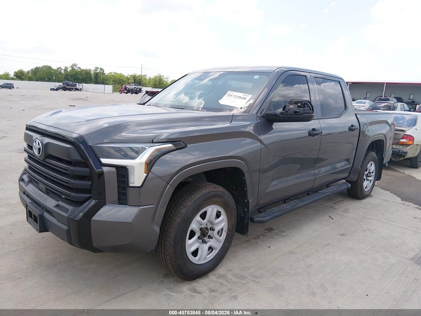 2024 TOYOTA TUNDRA auction photo 2