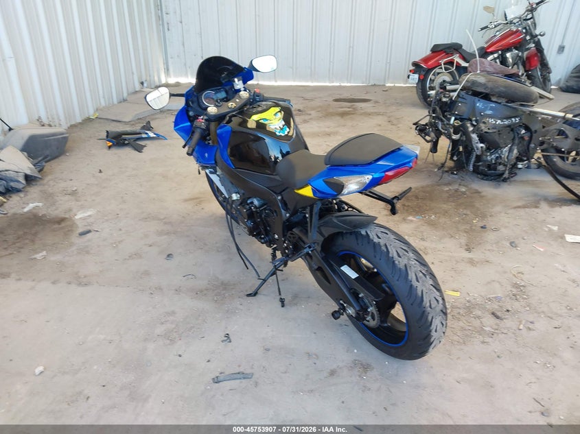 2016 SUZUKI GSX-R SPORT_BIKE 4