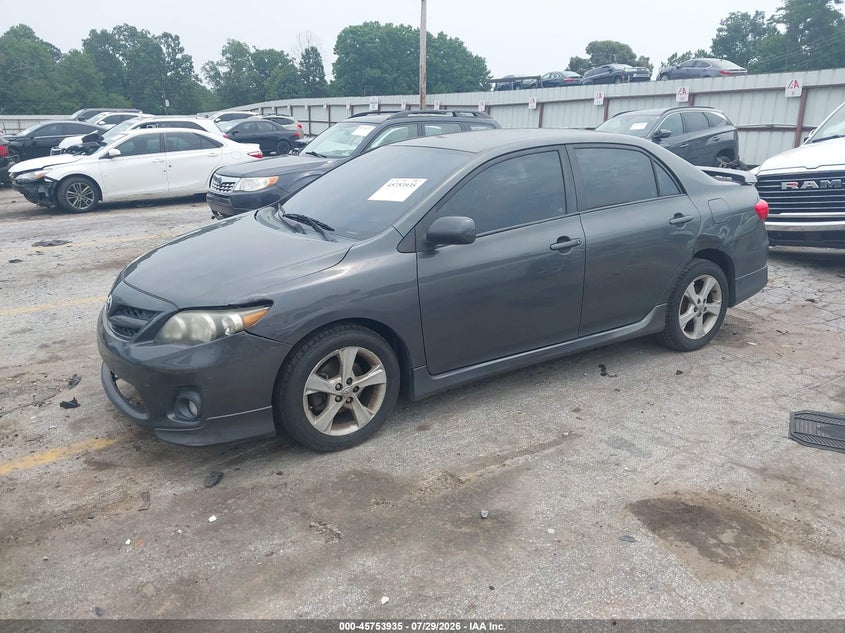 Vin: 2t1bu4eexbc653212, lot: 46252657, toyota corolla s 20112