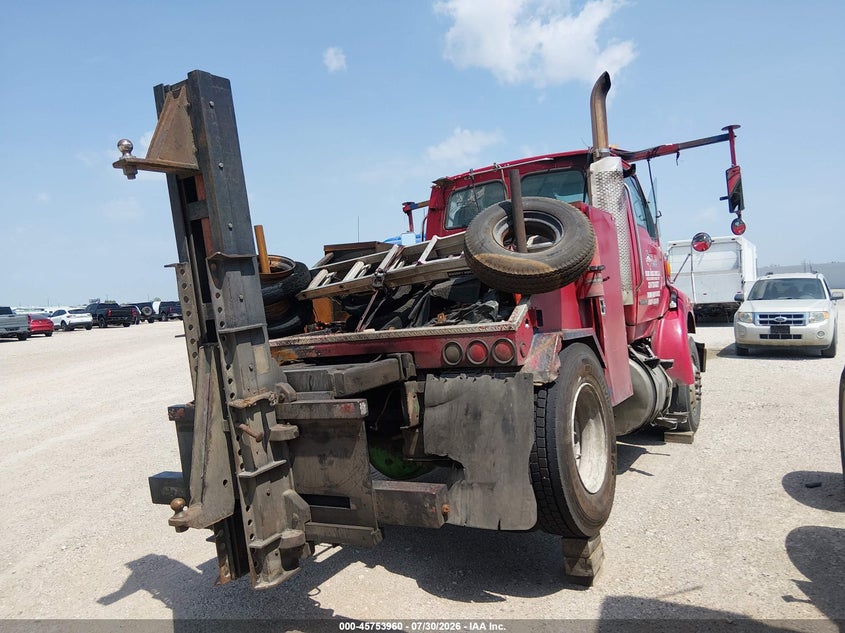 2005 STERLING TRUCK A auction photo 4