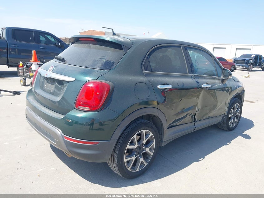 2016 FIAT 500X auction photo 4